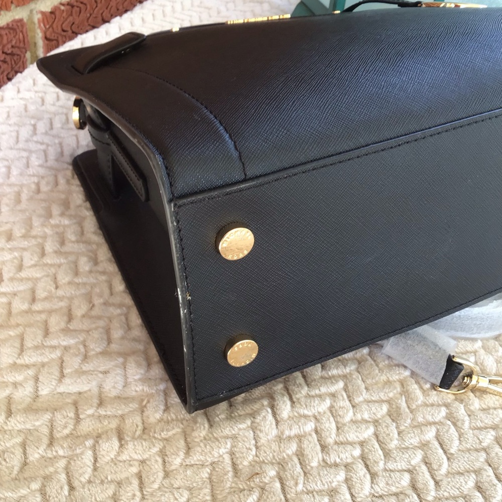 Michael kors leather satchel - Picture 11 of 15